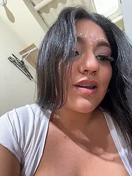 Emily_Gomezz - Lush in ass+ control. 3 min