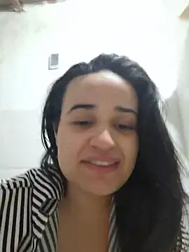 VelvetRed97 - Mostra cuzinho virgem