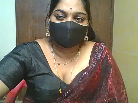 Tamil_hot_Shalini