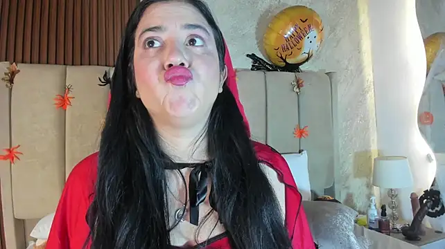 _Cris_Spicy_ - Ride torso + anal plug on