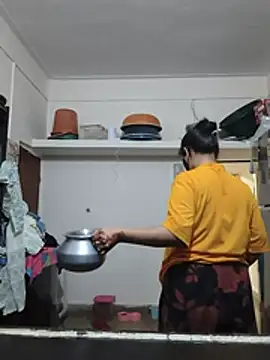 SpasyQueen69 - Full nude show with fingaring