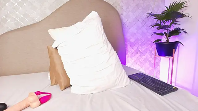 RILLEY_ALLEN - Hit 5 times in the ass