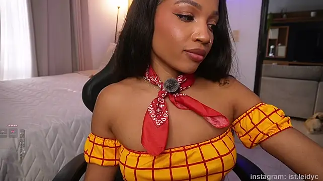 Eimi_spacee - Make my pussy happy