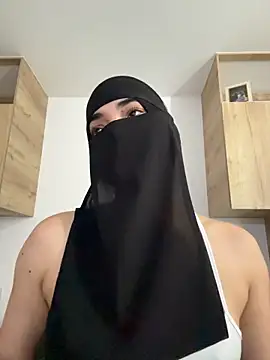 Najwarazak - Domi on clit + wet pussy