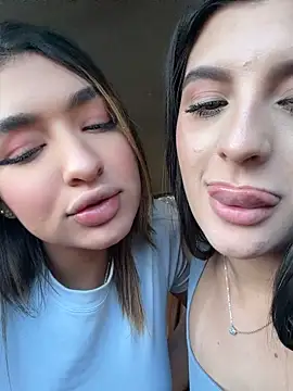 Jenn_fit - ✨ KISS PASSIONATE✨