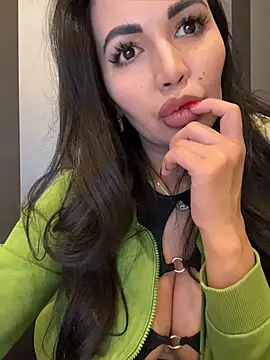 ANGELIKA7741 - 3 fingers in ass
