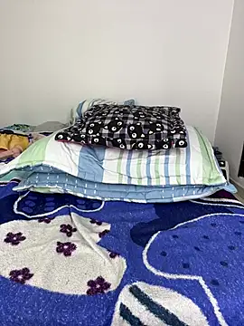 Sandylau - hello guys, naked + squirt