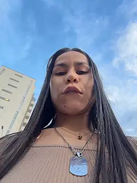 Dominantandsubmissiveshow - Spit boobs + fingering pussy