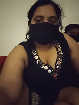 CuteHollder300 - Boobs oiling