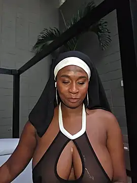 HanaThompson - SUCKING MY FRIEND'S TITS