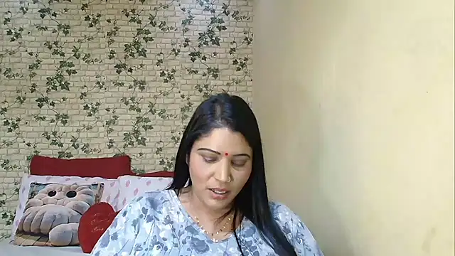 XIndianintimacy - ur face between my legs would look good