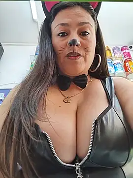Roxana_sexy_2026 - Boss touches pussy at work