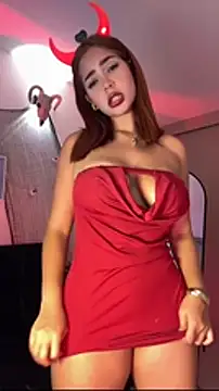 Ambar_Mancinii - Fingers in my pussy✌️💦