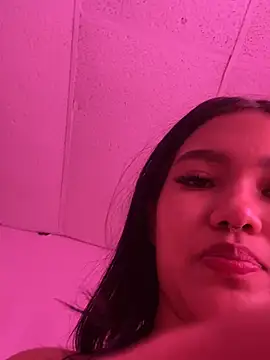 Laura_v19