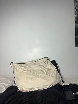 Moonzy777 - Dildo in your Pussy 😈