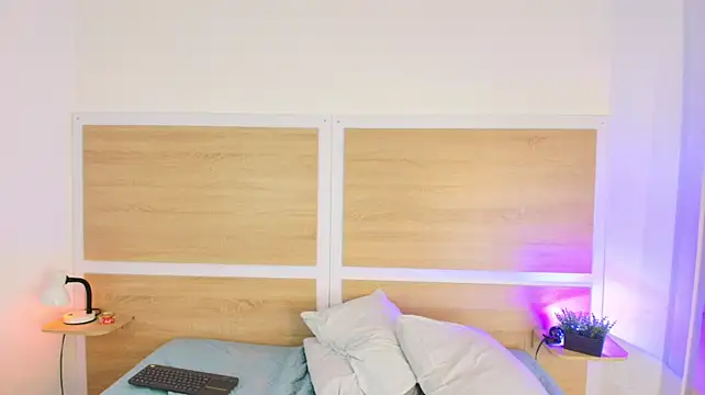 Your_big_ebony_goddness - 2 fingers inside assholed
