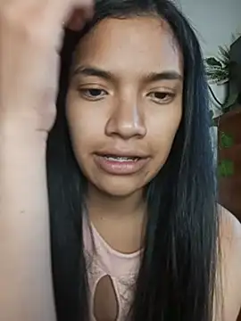 Amarilis_Lily - Fucking my wet pussy with a big dildo