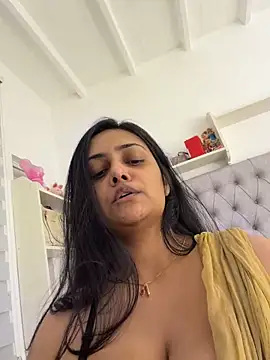 Nishala_nishanka96 - Change blue hot bra