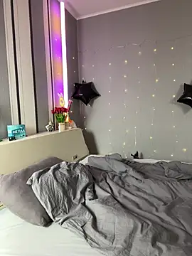 AureTease - topless 5 min