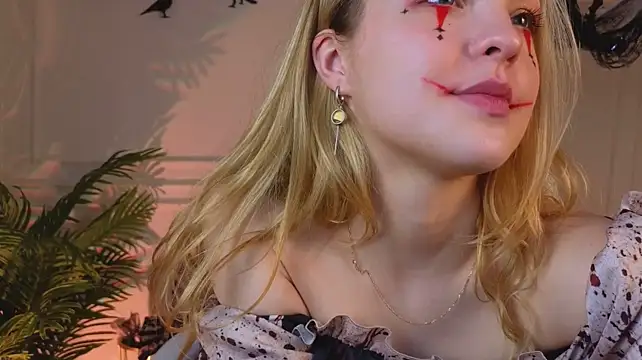 Stay_with_alice - Take off panties
