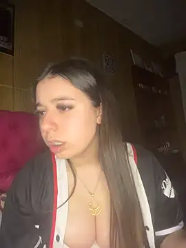ChloeParis8 - FINGERS IN MY PUSSY + SUKS MY TITS
