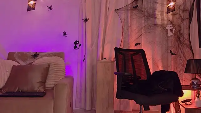 IsabellaLux_ - RIDE DILDO + SPANK ASS