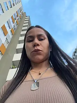 Dominantandsubmissiveshow - Spit boobs + fingering pussy