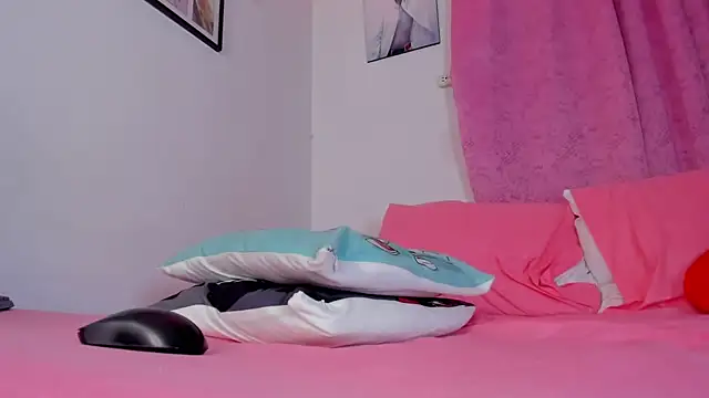 Megan_100