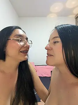 Girls_hot_2 - hi girls