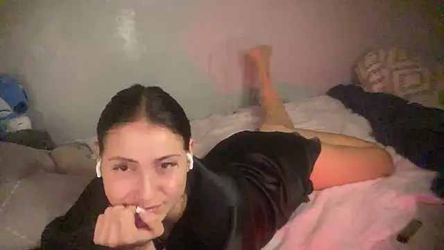 AngelNathanson - Goal: flash boobs 3 min