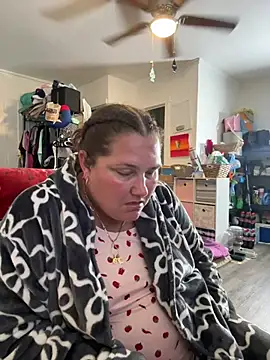 SexyNikki6969 - Use Domi til I cummm