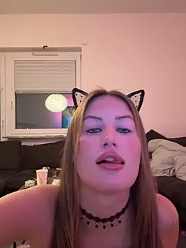 Secretcheryy - Spread pussy