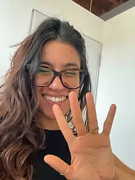 ValeriEvan - Finger pussy play at work (lushinass)🔥