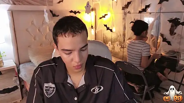 Sparks_eva - Show naked + suck cock🍒
