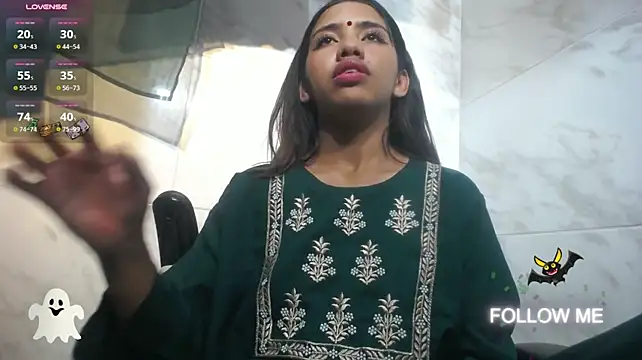 _simran_kaur330306 - stick your finger up your ass