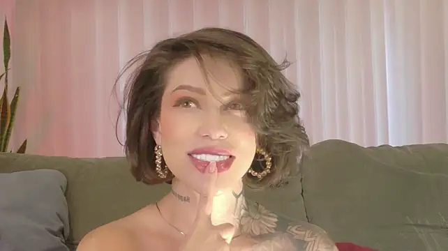 Hannah_Borbon - spit your boobs so sex hannah