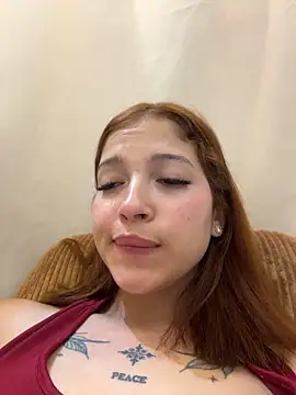 Sophie_valencia - 3 FINGER INSIDE PUSSY IN PUBLIC + CUM🔥