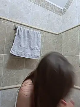 Karina_warthon - Spread my pussy