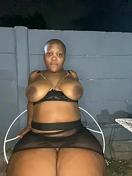 Beyoncex05 - Make it rain 💦🤤🥵