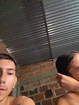 COUPLE_EXXCLUSIVE - Finger in ass