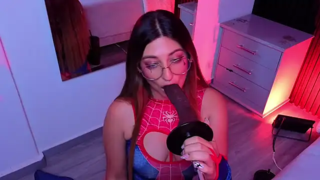 Gabrielakassi - Messy Mouthplay