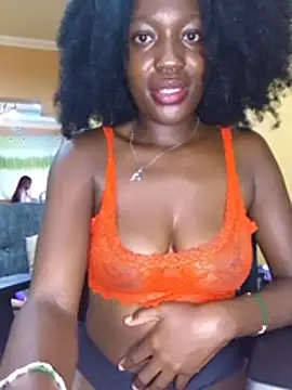 Queenpee254 - Showing my ass, pussy and boobs flash, a