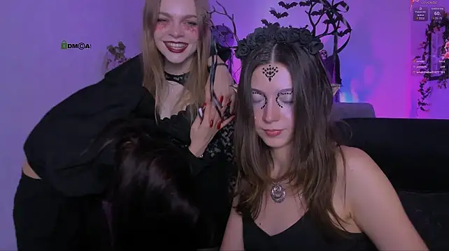 Kitniss_dreamy - flash boobs