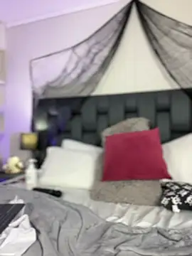 MiilaBlake - CLOSE UP CLIT PLAY