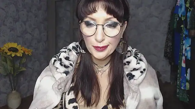 Aziza1 - TITS - 50