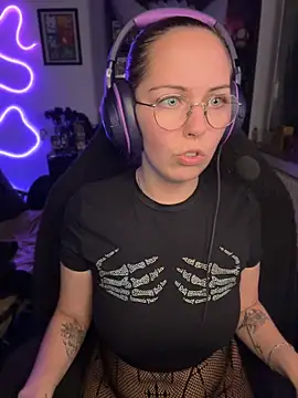 MaryPeach666 - LT Telegram + 2 Pussy Pics