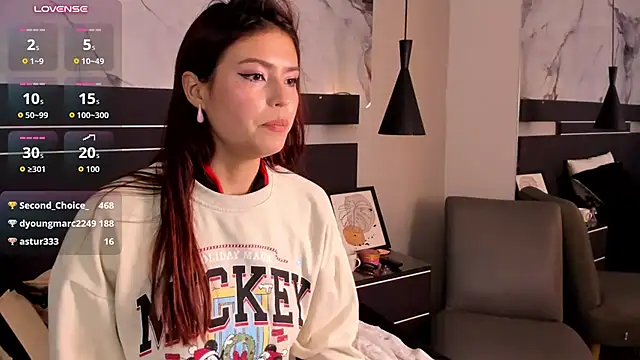 BonnieMiles_ - Full naked and play with my toys