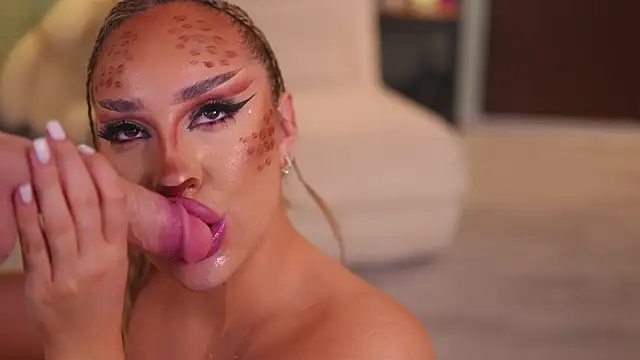 NalaGlow - Dildo Play