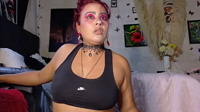 Kyara_Queen - fingers pussy + cream mmm