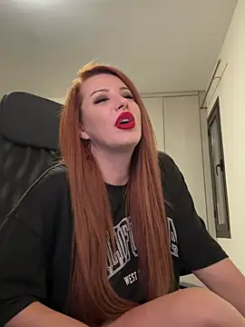 RoxxyDallas - Tips or no tits!! Happy Halloween!🎃